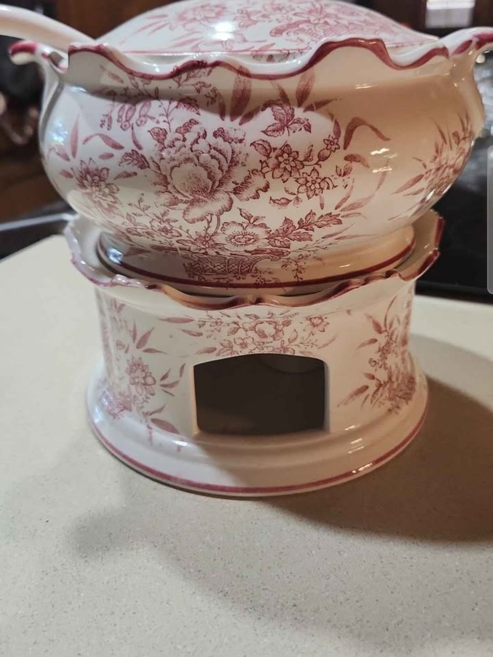 Royal Crownford "Charlotte" 4-piece chafing tureen set in good vintage condition